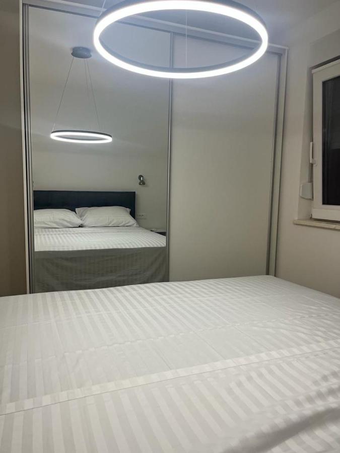 Apartamento Olive Oasis Penthouse With Jacuzzi Zadar Exterior foto